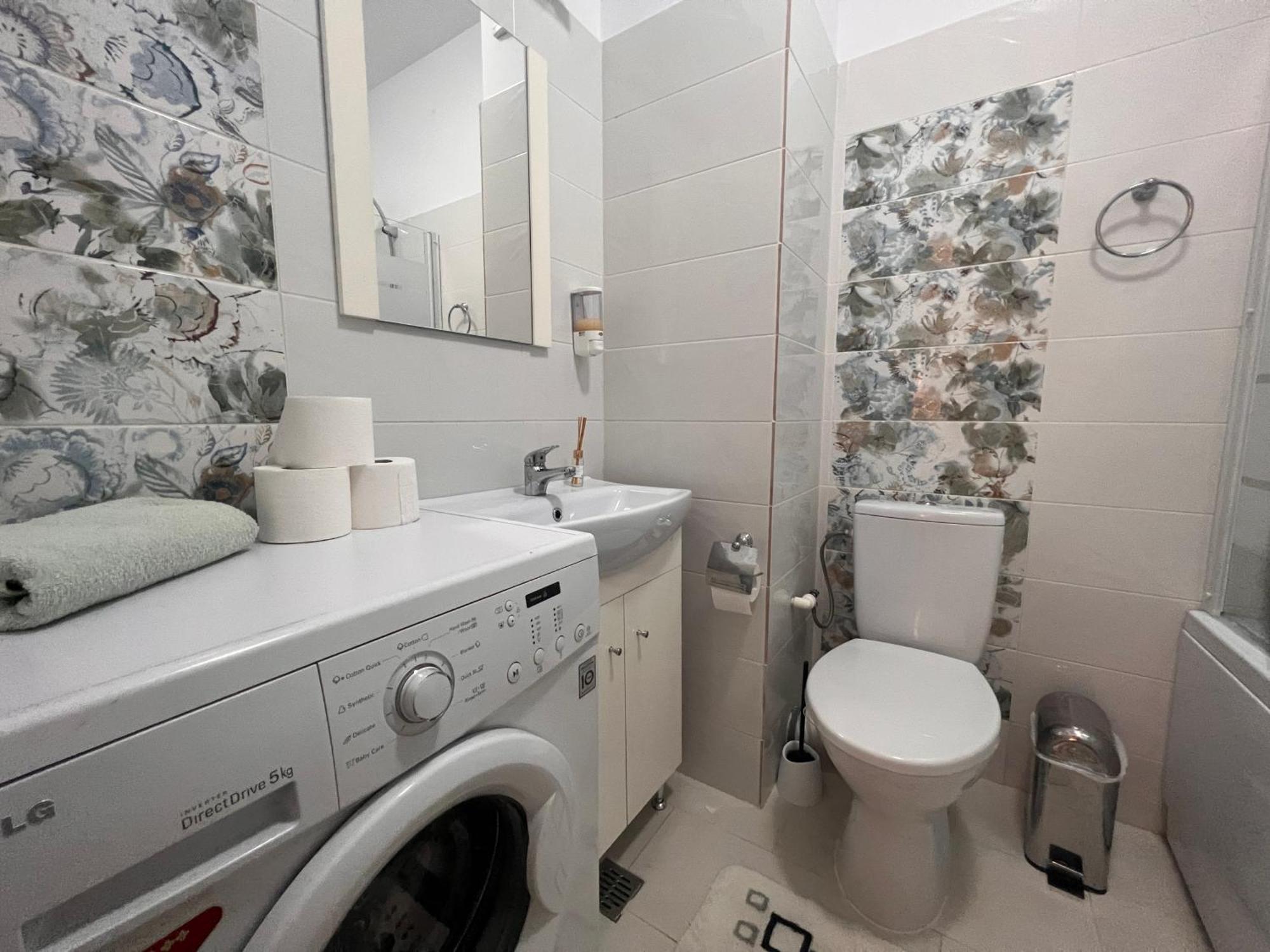 Cozy Apartment - Palas Jászvásár Szoba fotó
