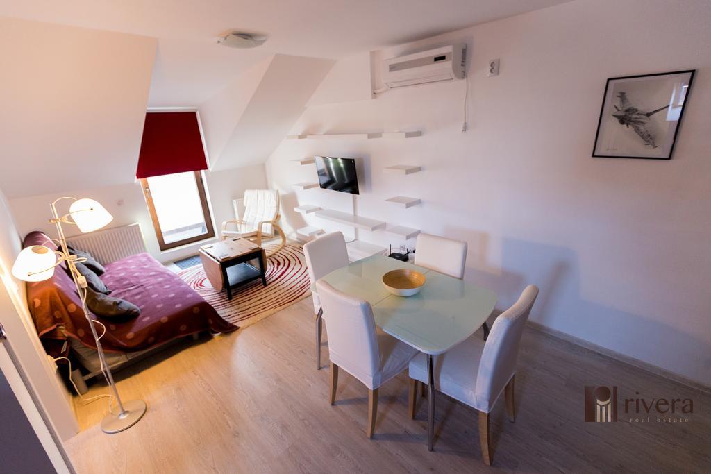 Cozy Apartment - Palas Jászvásár Kültér fotó